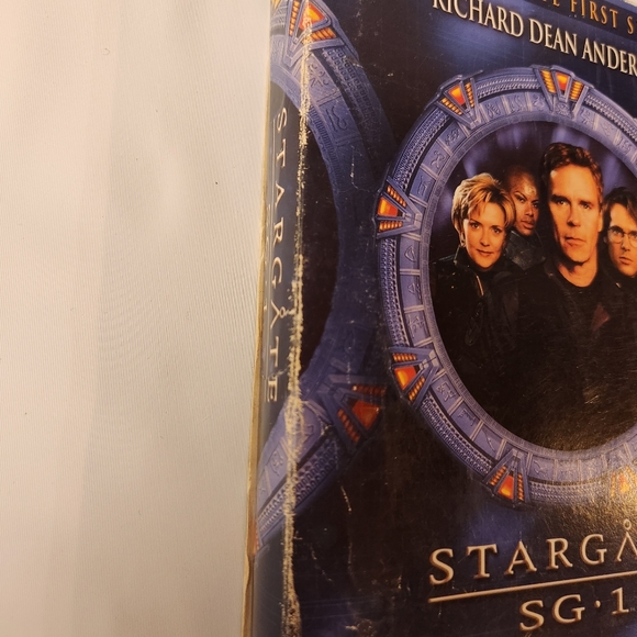 STARGATE SG-1: The Complete First 1 Season - DVD Set TV Series - Picture 2 of 10
